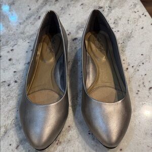 Hush Puppies Soft Style Gold Flats - NWOT